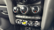 MINI Hatchback 135kW Cooper S Level 2 33kWh 3dr Auto Electric Hatchback